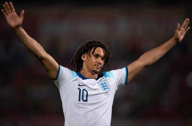 1686963403292064159.jpg 1499067167-612x612.jpg